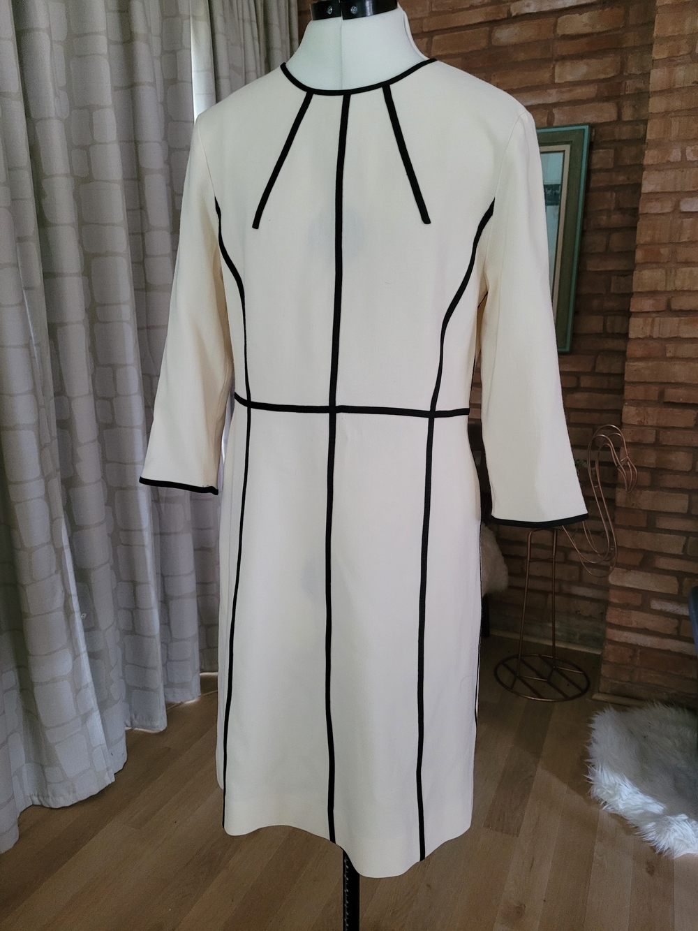 Escada Cream Shift Dress with Black Piping